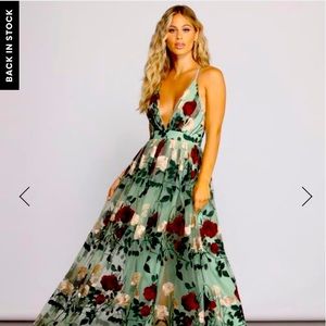 Windsor tulle prom dress. Brand new with tags